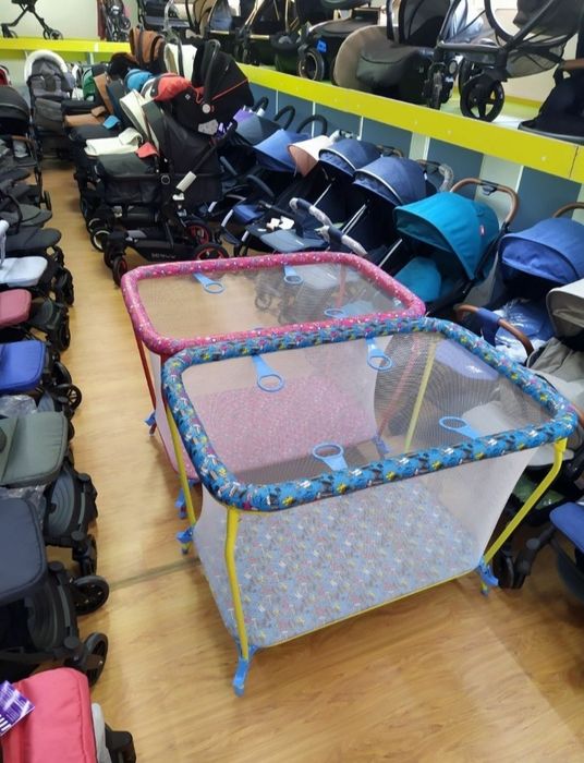 Манеж сотилади Болалар манежи йенги хар хил ранглари бор 
оптомгайам б