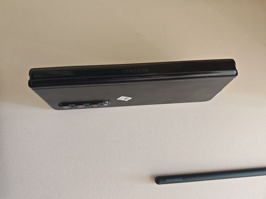 Samsung Z Fold 3 Kато нов! 256gb+кейсове+S pen
