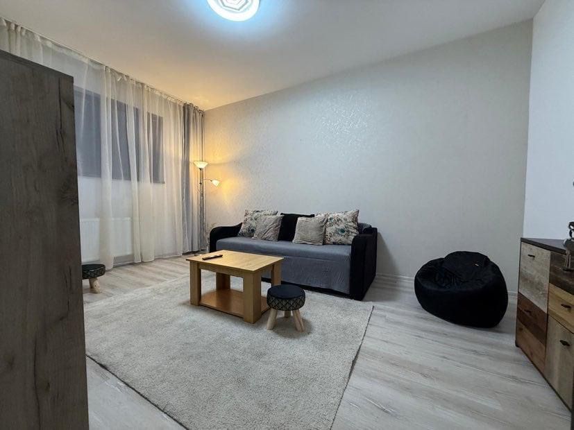 Garsoniera de inchiriat Fundeni, foarte spatioasa, proprietar
