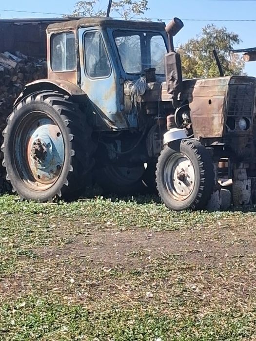 Продам дешево мтз50