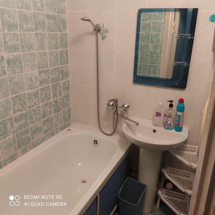 Продам 2х центр район голубой рынок