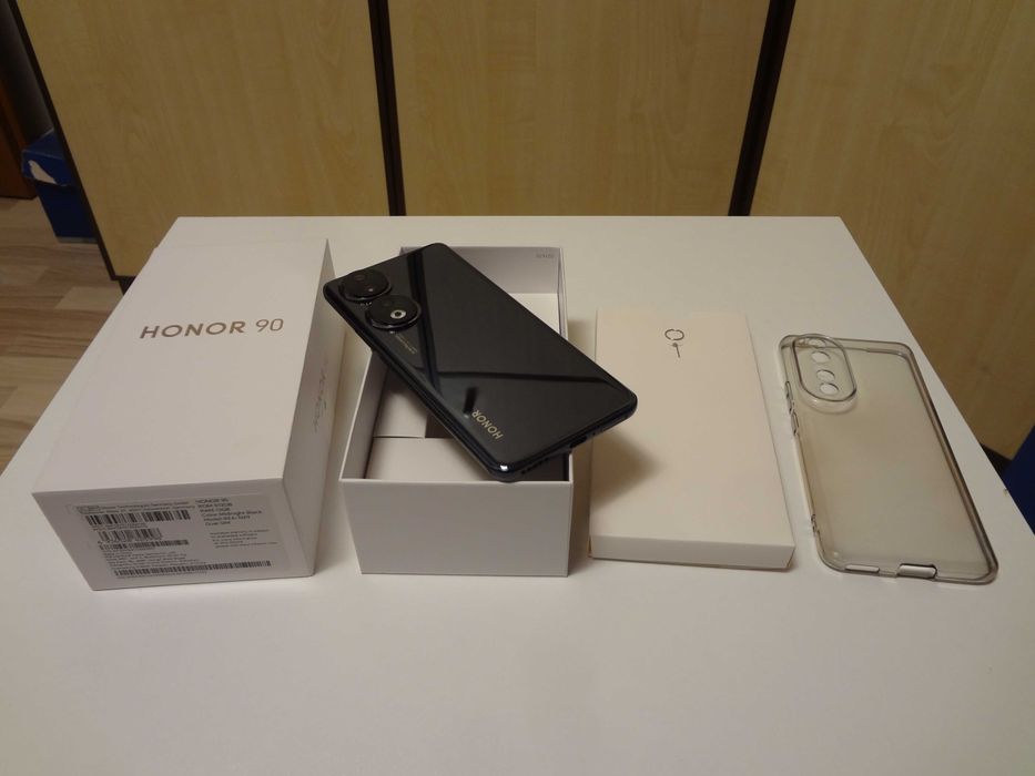 HONOR 90 512 GB impecabil / cutie completa .