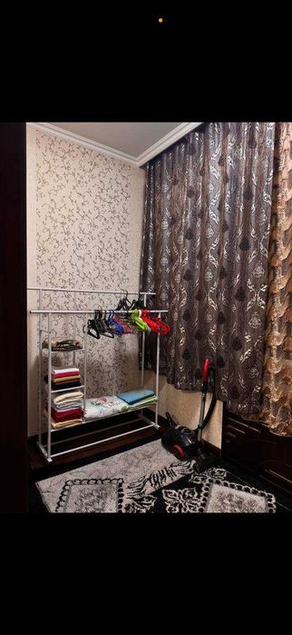 2 комнатная квартира сдаю в аренду.