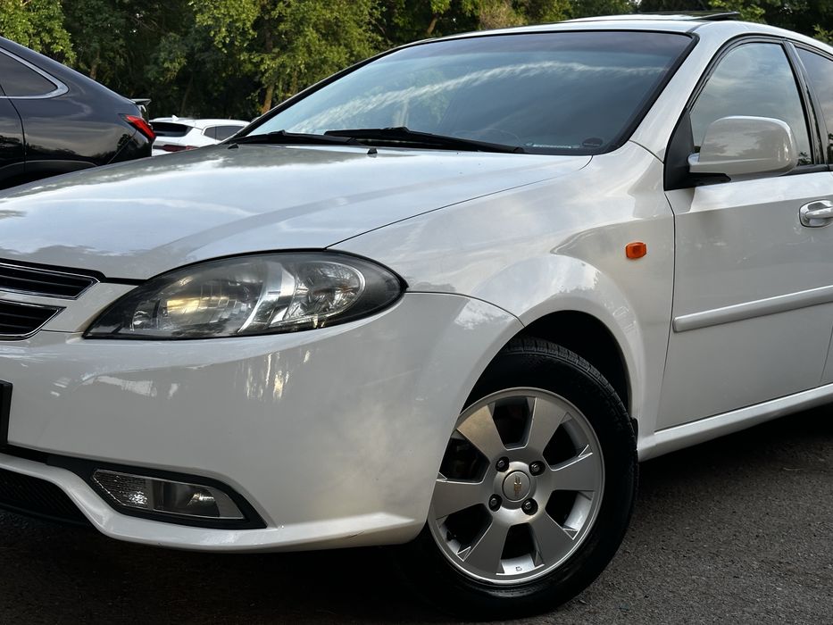 Chevrolet Lacetti / Gentra 2008 — 2