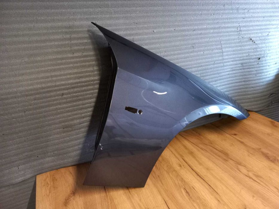 Aripa Fata Dreapta BMW E90 An 2005-2012 (A22 (Gri))