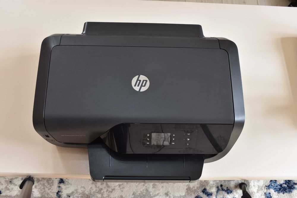 Цветной принтер HP officejet PRO 8210