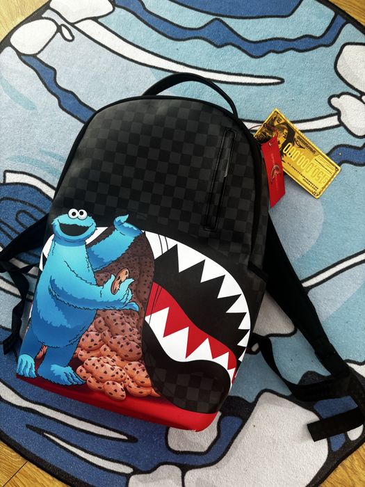 Sprayground x cookie monster раница