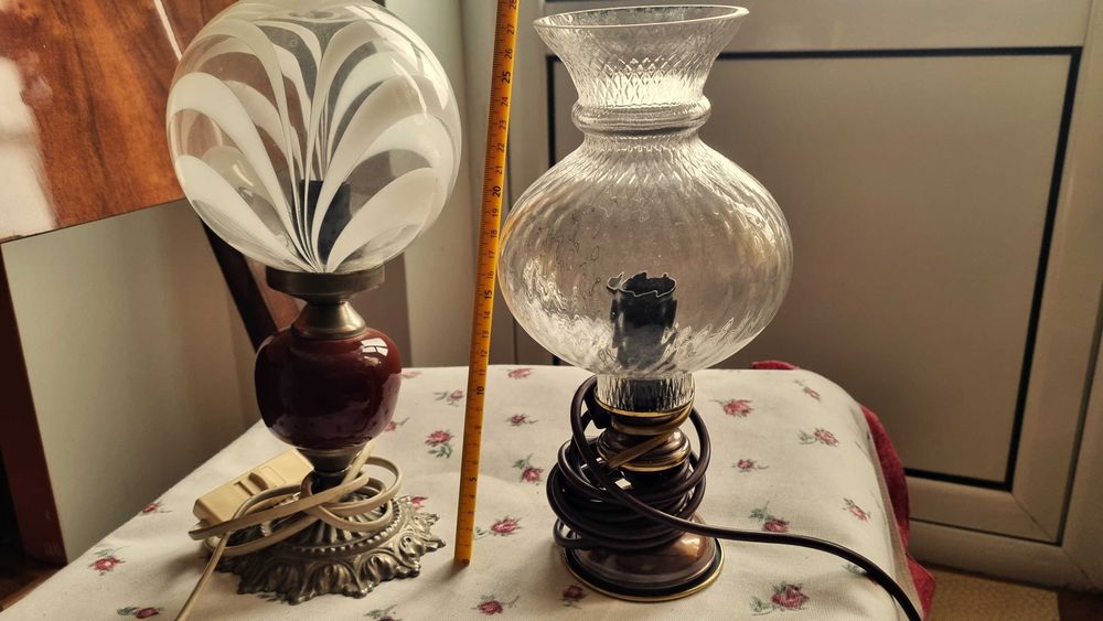 veioze pereche alama cu abajur sticla