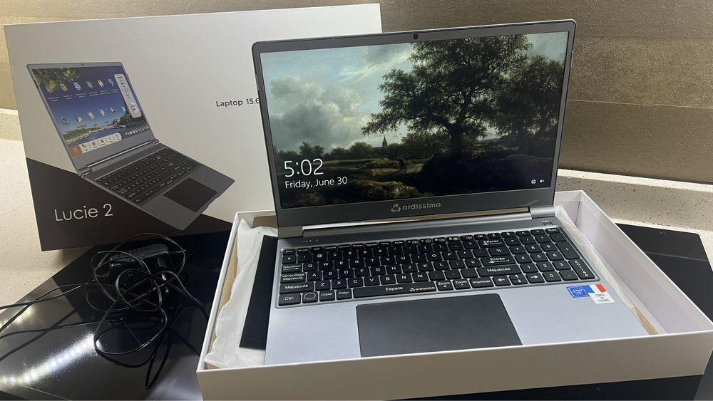 Vand Laptop ordissimo lucie 2/ ultrasubtire 15,6