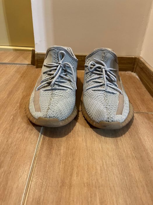 Adidas Yeezy Trueform Grey