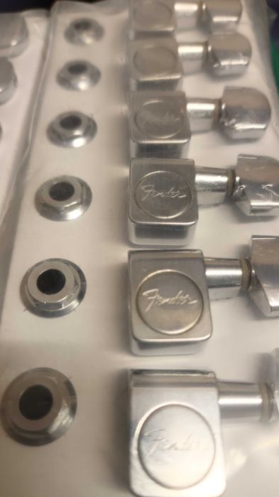 Ключове за китара  и тремоло Fender