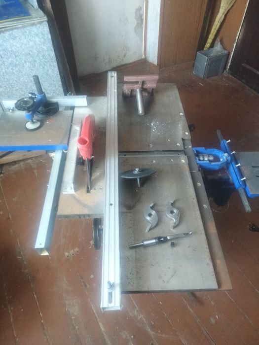 Циркулярная пила 5 в одном.