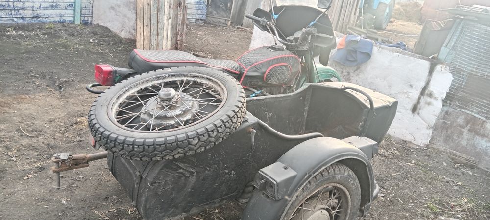 Продам Урал в среднем состоянии