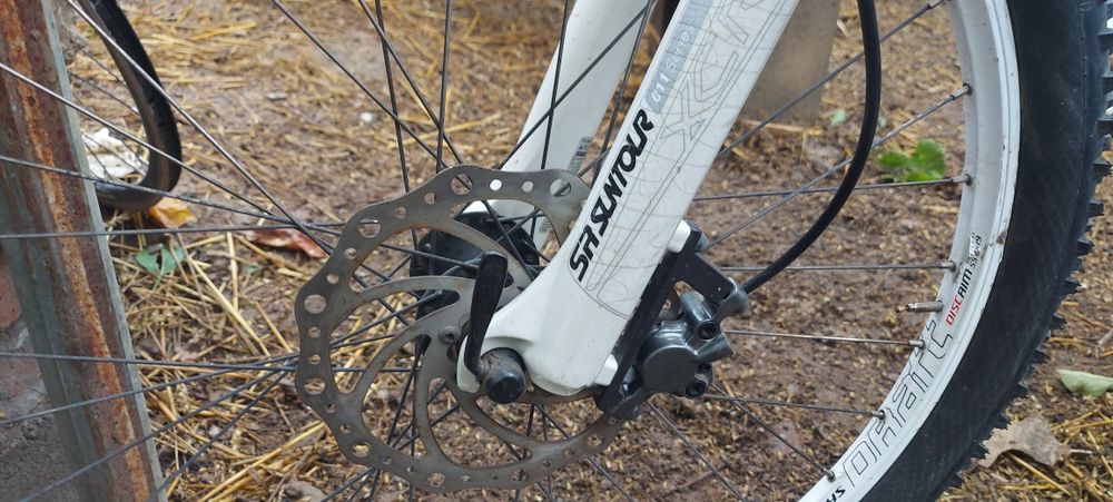 Bicicleta  adulti 26"  frane disc hidraulice