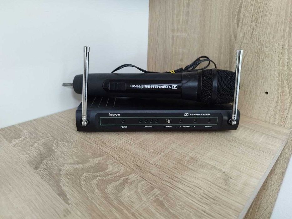 Microfon Jefe  1900 AV CU FIR /Fin X Amanet cod 108597