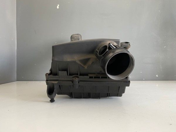 Carcasa Filtru Aer Volvo S60 V60 V60CC S90 V90 XC60 XC90 2016+ 31474862 31370229 31370228
