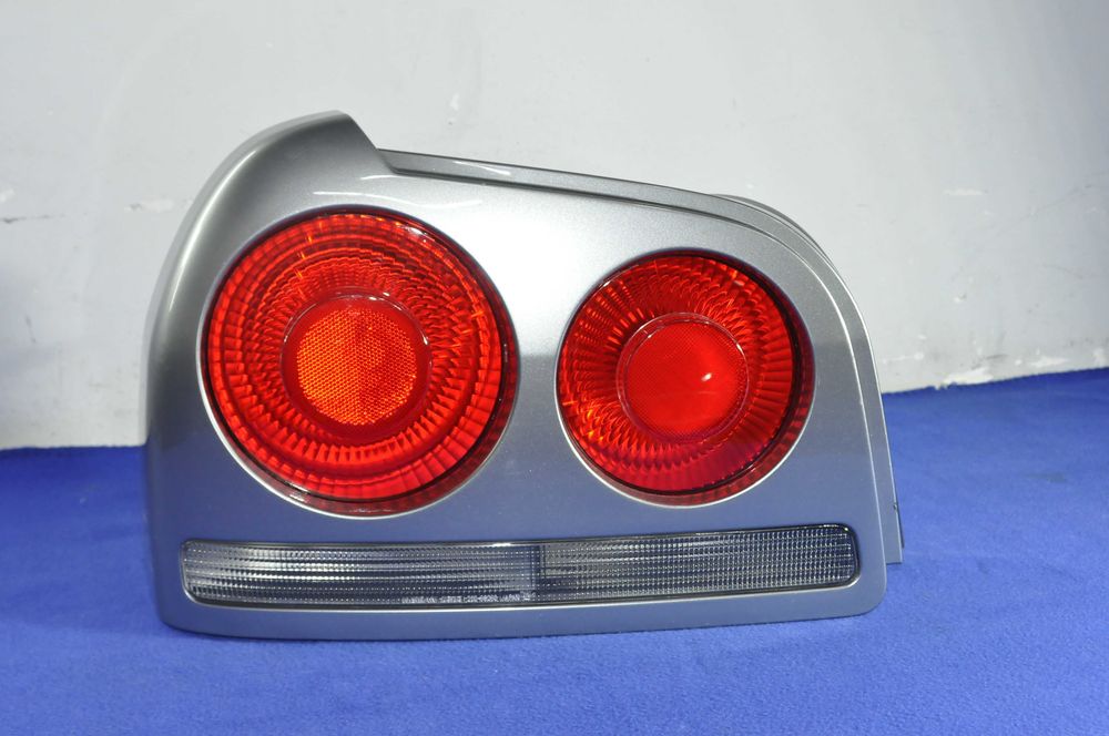 Фонарь задний Nissan Skyline 2000  R34