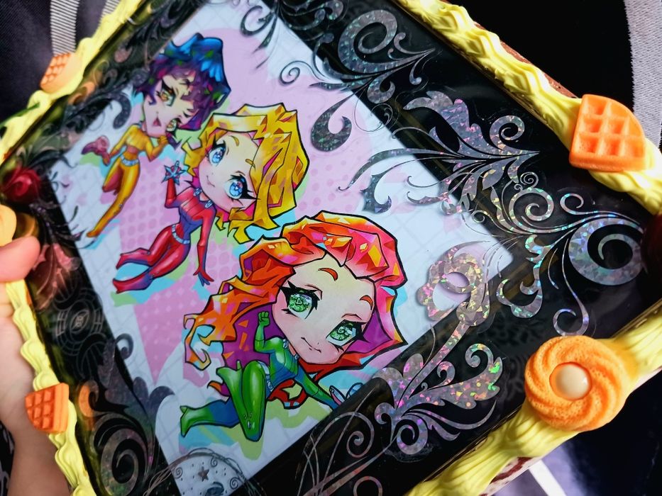 Spioanele Totally Spies Ilustratie originala in rama lucrata manual