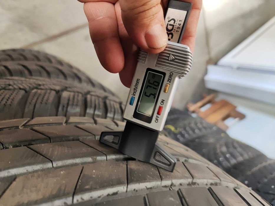 4бр.летни гуми 225/55/18 Firestone