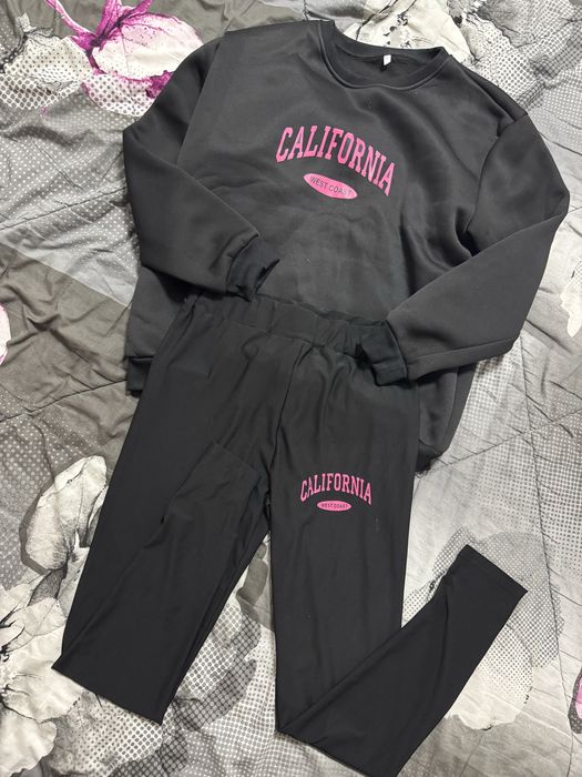 Дамски комплекти