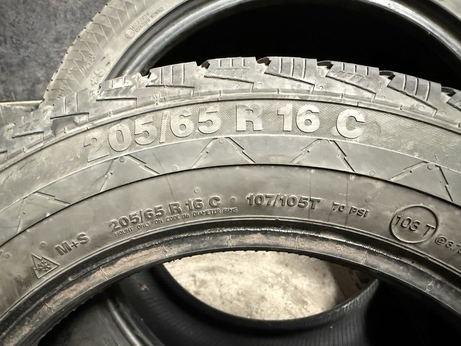 Continental 205/65/16c