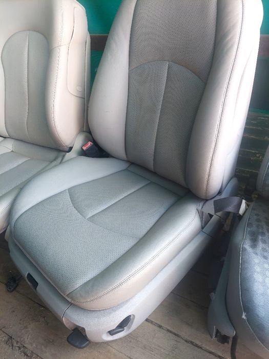 Седалка за Mercedes W209,W211 предна лява