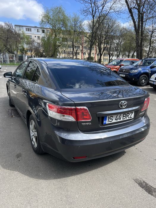 TOYOTA Avensis 2011 — imagine 2