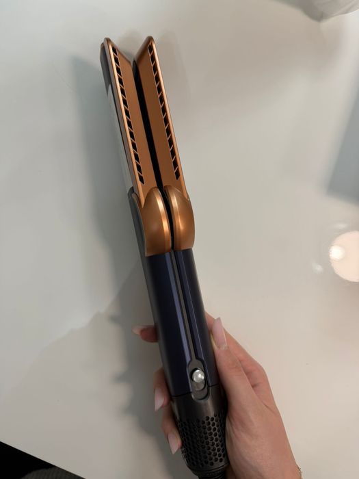 Placă de păr cu aer cald – tip Dyson Airstrait – NOUĂ