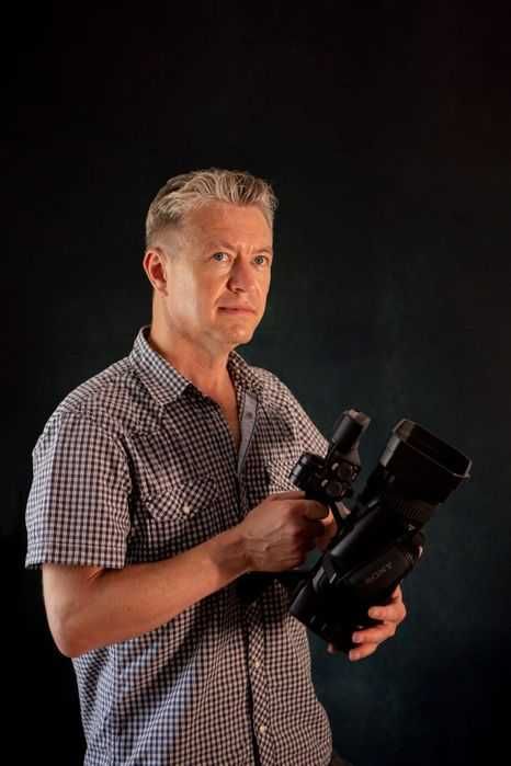 Foto-Video Profesionist Nunți Botezuri Predare Rapidă & Factură