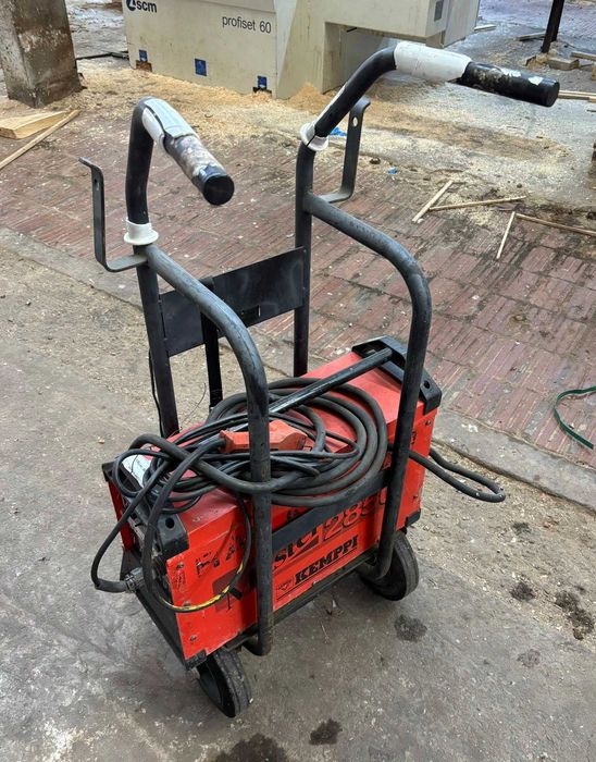 Професионален електрожен KEMPPI Master 2850