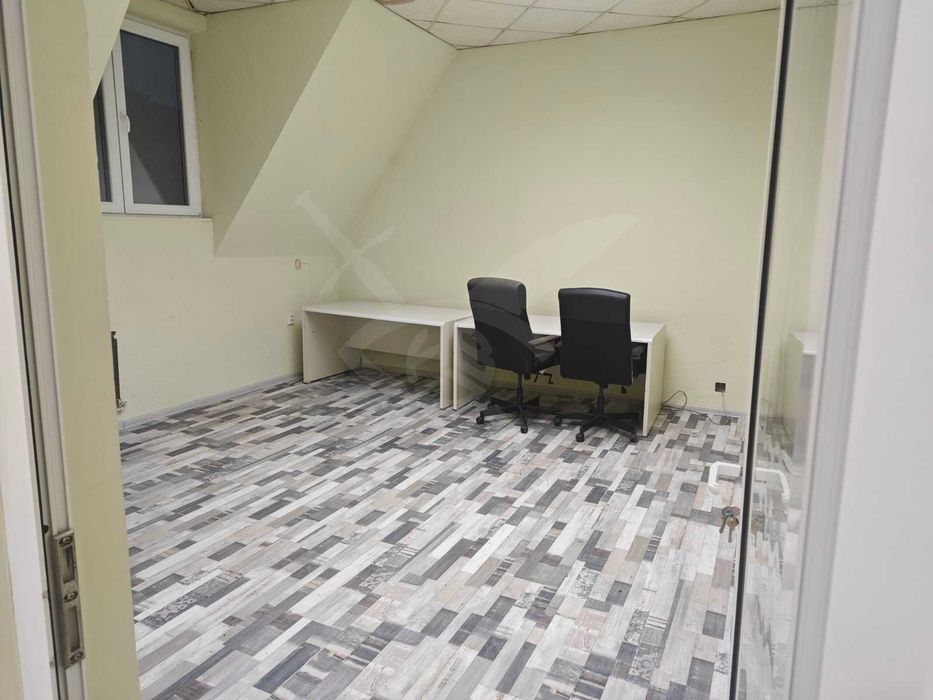 Дава се под наем Офис в Пловдив, Център - 230 кв.м за 997.05 € - Снимка #5