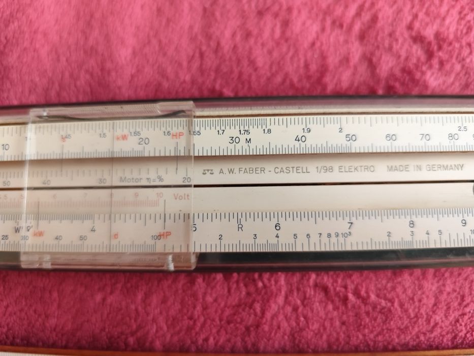 Rigla de calcul Faber Castell 1/98