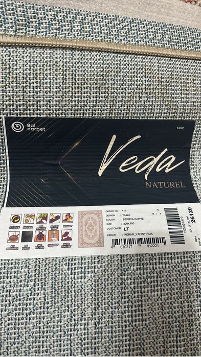 Продам ковер новый