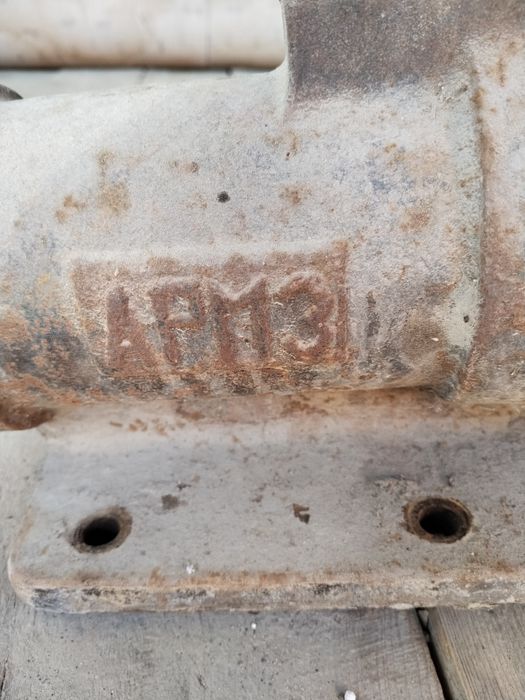 Тиски советские.