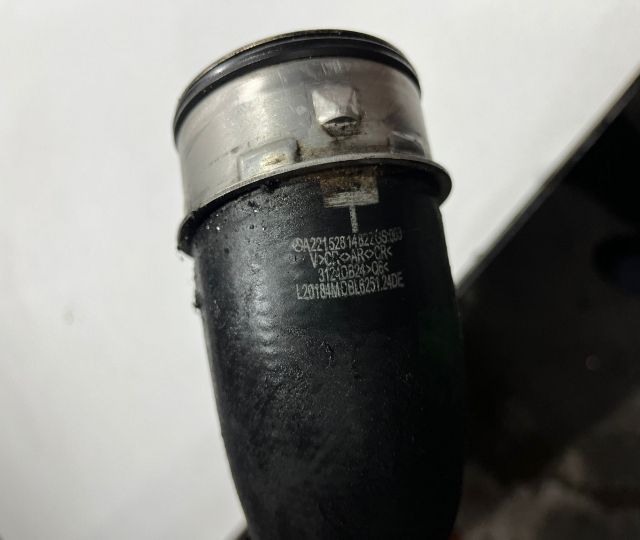 Furtun / tub intercooler dreapta 350 CDI A2215281482 Mercedes-Benz S-