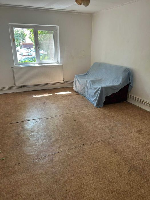 2 camere semidecomandate Craiovita Big Nou