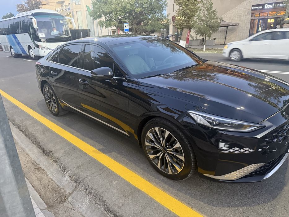 Kia K8 2022 йили