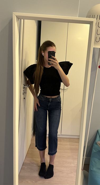 Тъмносини дънки Motivi