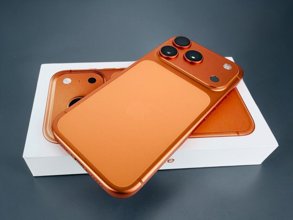 НОВ! Apple iPhone 17 Pro 512GB USA Cosmic Orange Гаранция!