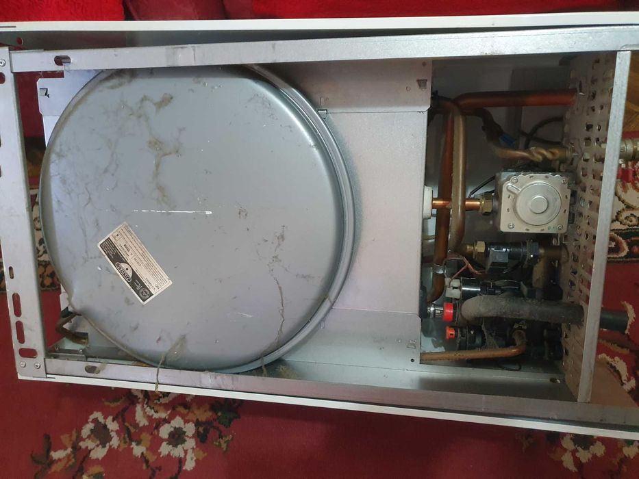 Vand centrala defecta Lamborghini Taura