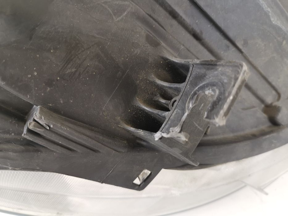 Ляво крило / Lqvo krilo Mercedes-Benz Sprinter 3 907 Оригинално