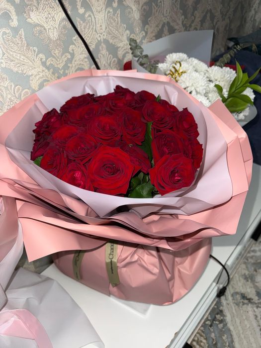 цветы, свежие, 3 разные букеты