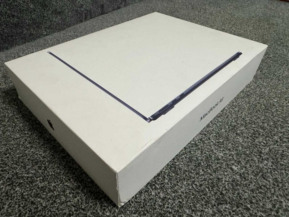  Apple / MacBook Air 13 / M4 / 24+512 / Sky Blue / Sigilat