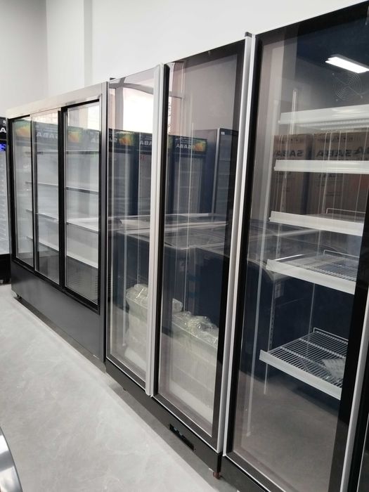 Витринный холодильник