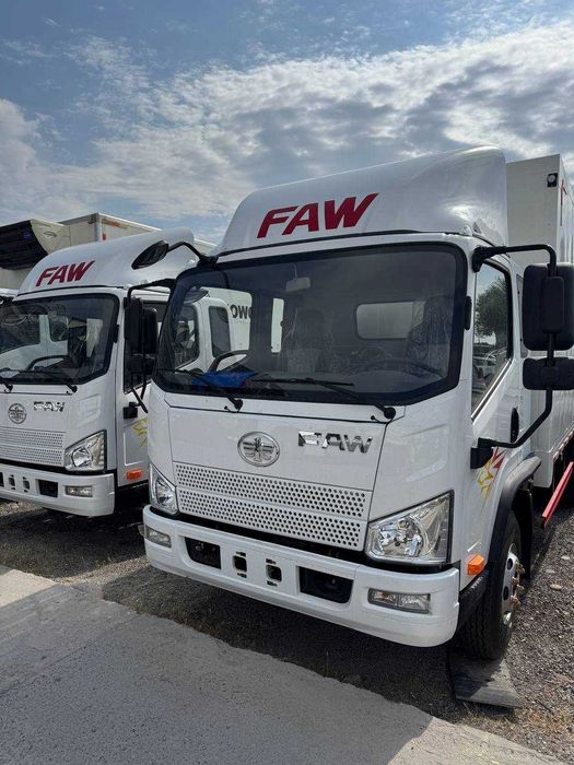 Faw furgon yuk mashina Qulay Arzon narxlarda China Motorsdan