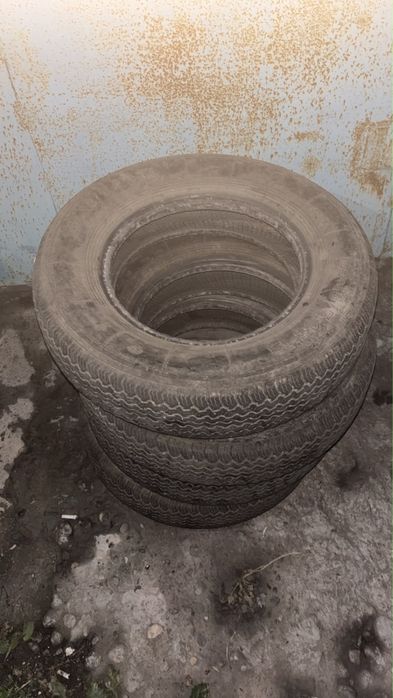 Продам шины для ВАЗ 2106,2107