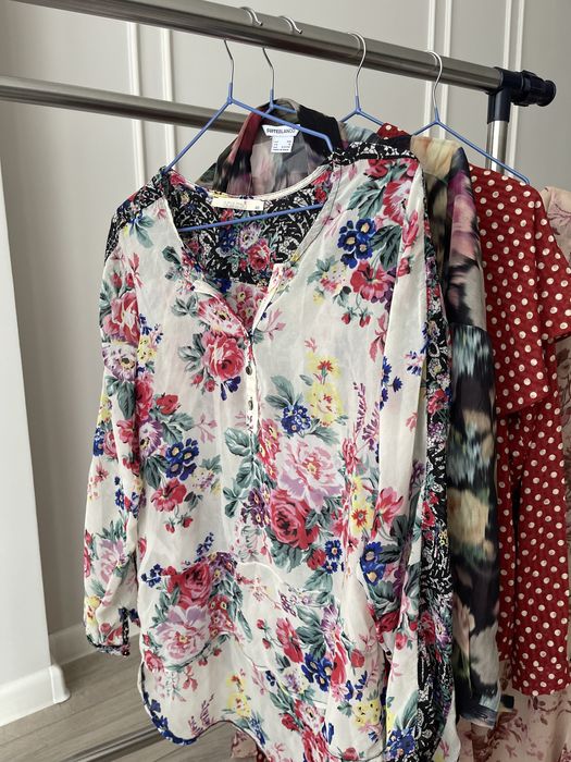 Вещи, кофточки и юбка