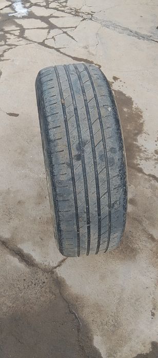 Срочно продам резину 16