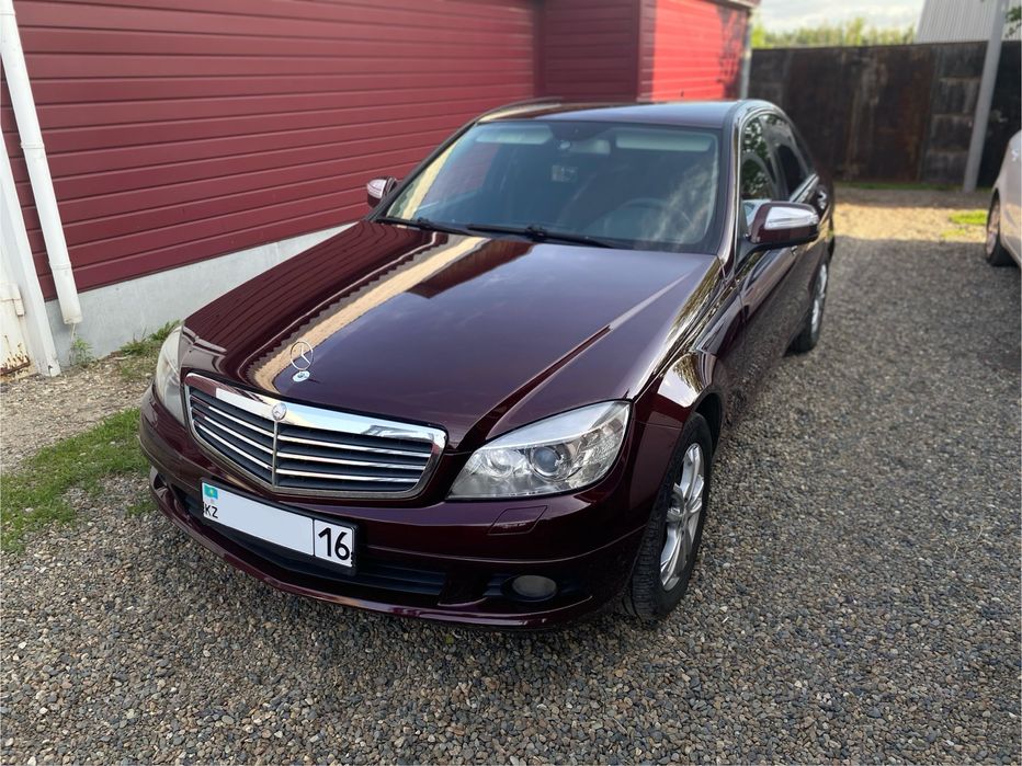 Продам Mercedes C180