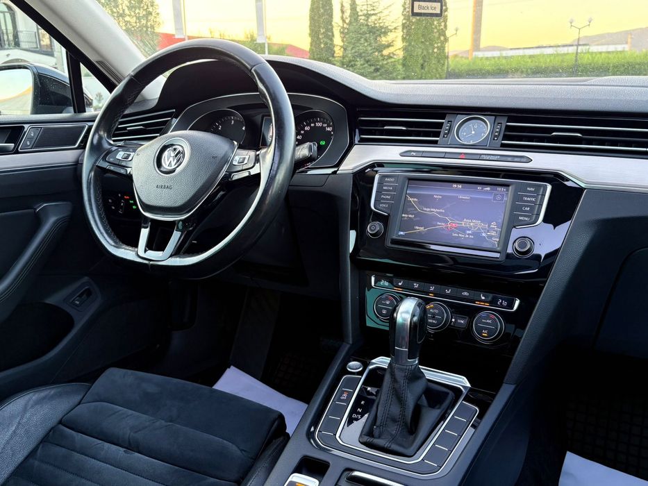 VW Passat B8 Highline 2015 / 2.0 TDI 150 CP / Automat DSG + Padele / Euro 6 Fără AD Blue / Foarte Multe Dotări / Mașină Personală